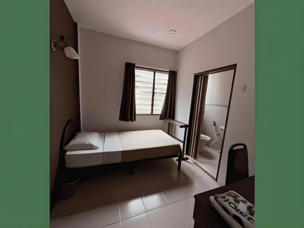 Krs Pines Hotel Cameron Highlands Extérieur photo