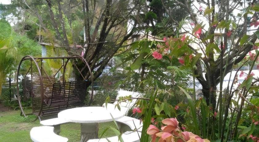 Krs Pines Hotel Cameron Highlands Extérieur photo