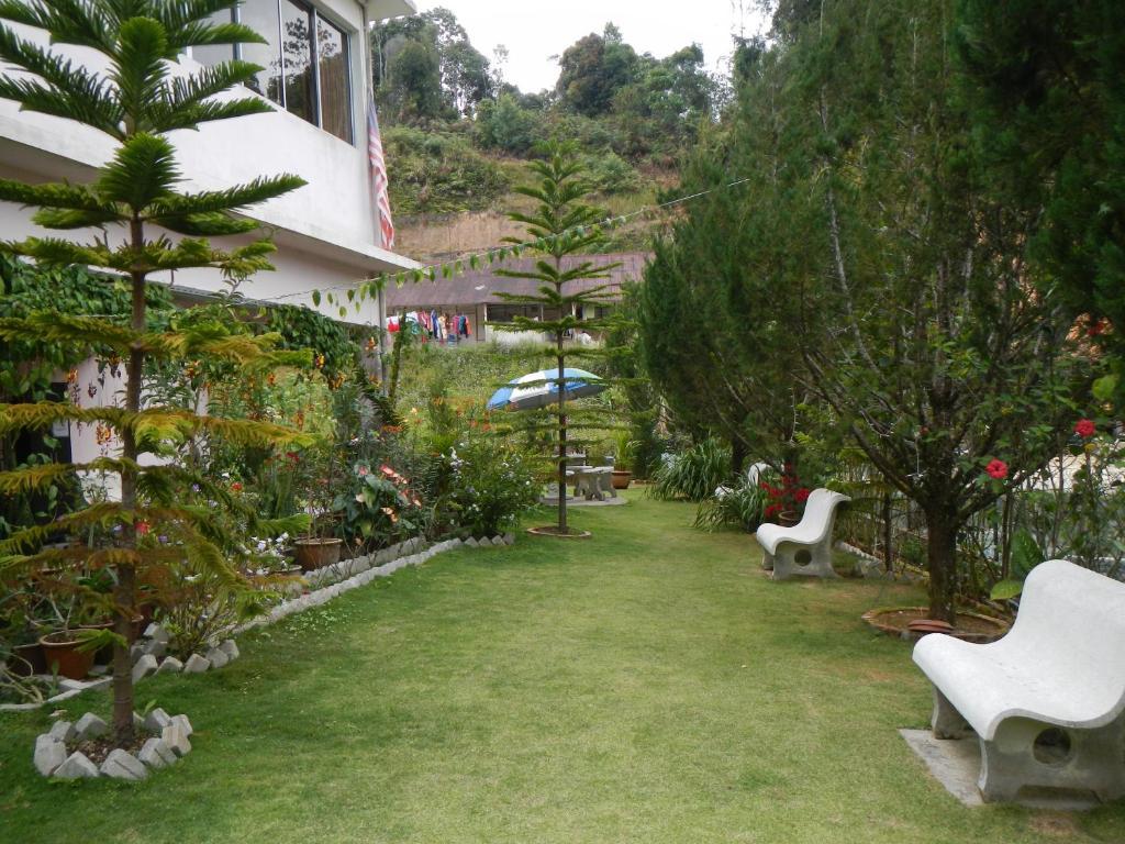 Krs Pines Hotel Cameron Highlands Extérieur photo